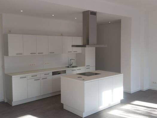 Wohnung zur Miete 940 € 3 Zimmer 107,9 m² 1. Geschoss frei ab sofort Poetenweg 12 Innenstadt Zwickau 08056