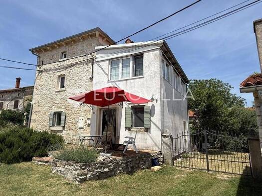 Haus zum Kauf 299.500 € 2 Zimmer 140 m² Valtura Ližnjan