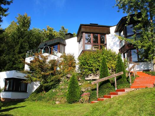 Villa zum Kauf provisionsfrei 1.100.000 € 8 Zimmer 228 m² Villingen Villingen-Schwenningen 78048