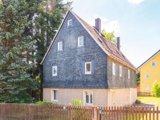 Einfamilienhaus zum Kauf 100.000 € 6 Zimmer 170 m² 650 m² Grundstück Röhrsdorfer Str. 5 Rabenstein Chemnitz 09117