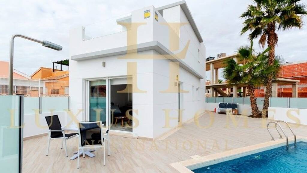 Villa zum Kauf provisionsfrei als Kapitalanlage geeignet 349.000 € 4 Zimmer 86 m² 135 m² Grundstück torrevieja