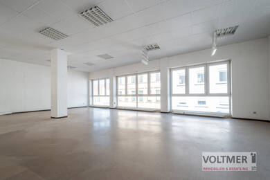 Laden zur Miete 700 € 120 m² Verkaufsfläche Innenstadt Neunkirchen 66538