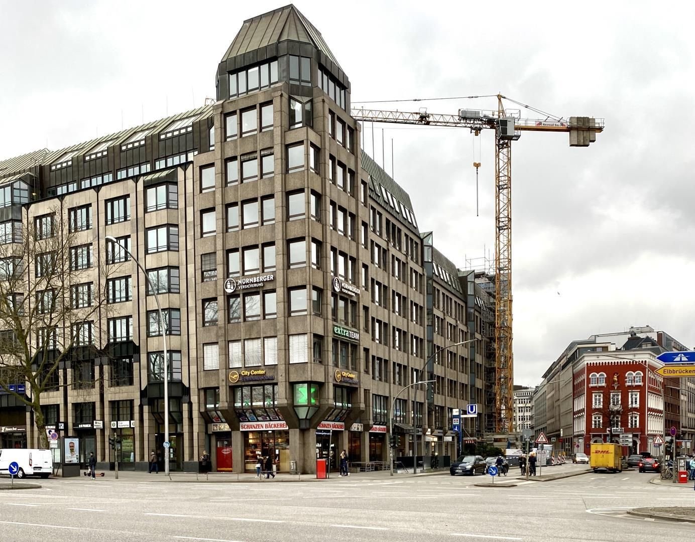 Bürofläche zur Miete 18 € 1.023 m²<br/>Bürofläche ab 762 m²<br/>Teilbarkeit Hamburg - Altstadt Hamburg 20095