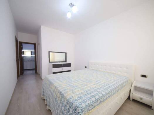 Wohnung zur Miete 500 € 2 Zimmer 44 m² 1. Geschoss frei ab sofort Gilching 82205