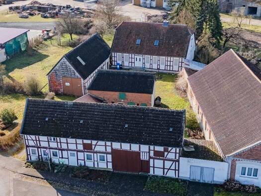 Bauernhaus zum Kauf 125.000 € 5 Zimmer 133 m² 2.613 m² Grundstück frei ab sofort Saalfeld Apenburg-Winterfeld 38486