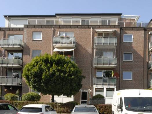 Wohnung zur Miete 1.011 € 3 Zimmer 95 m² 2. Geschoss frei ab 01.10.2026 Jenfeld Wandsbek 22045