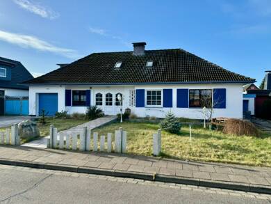 Einfamilienhaus zum Kauf 370.000 € 8 Zimmer 230 m² 1.193 m² Grundstück Heide Heide 25746