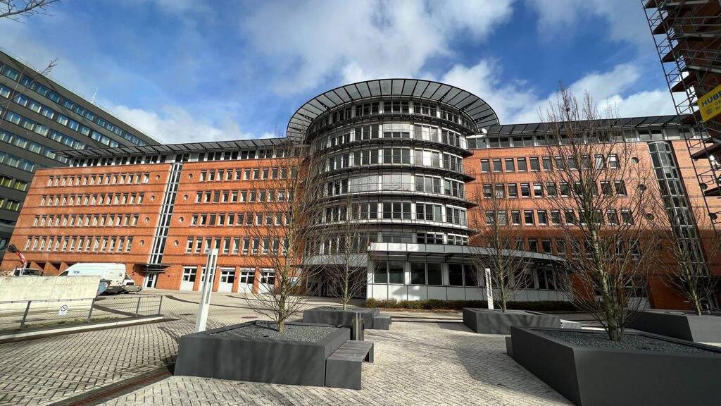 Bürofläche zur Miete provisionsfrei 13,50 € 4.916 m² Bürofläche teilbar ab 914 m² List Hannover 30163