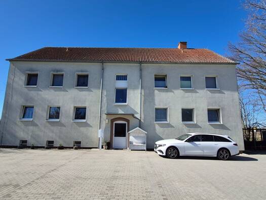 Wohnung zur Miete 520 € 3,5 Zimmer 64,4 m² EG frei ab sofort Tettauer Straße 24 Lindenau 01945