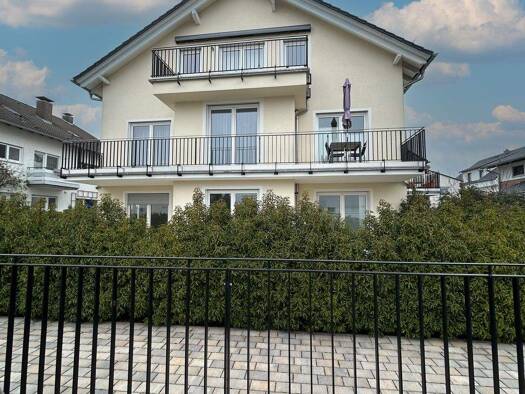 Terrassenwohnung zur Miete 2.450 € 4 Zimmer 137 m² 3 Geschosse frei ab sofort Schriesheim 69198