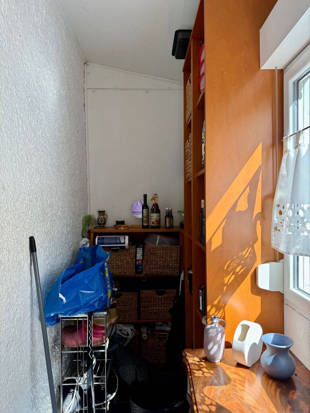 Immobilie in Weimar - Familientaugliches Haus in kompakter Größe mit Garten, Terrasse und Modernisierungsbedarf - Bild 4