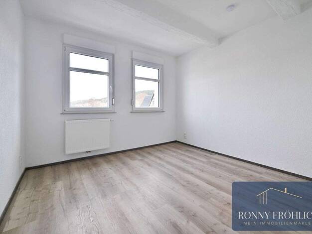 Maisonette zur Miete 660 € 5 Zimmer 110 m² Thalheim/Erzgeb. 09380