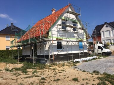 Einfamilienhaus zur Miete 1.000 € 112 m² 650 m² Grundstück Oelsnitz Oelsnitz/Erzgebirge 09376