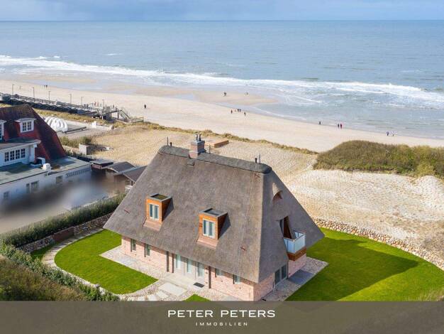 Einfamilienhaus zum Kauf - Erstbezug 6 Zimmer 245 m² 2.450 m² Grundstück Wenningstedt Wenningstedt-Braderup (Sylt) 25996