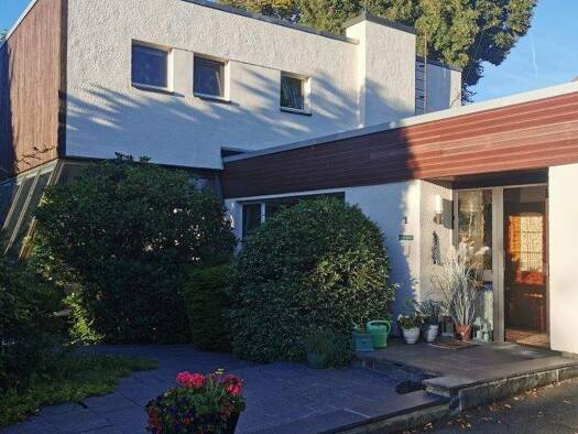 Haus zum Kauf 420.000 € 4 Zimmer 157 m² 1.890 m² Grundstück frei ab sofort Weißenborn Zwickau 08058