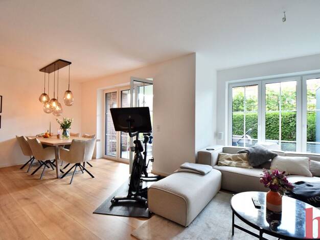 Wohnung zur Miete 1.100 € 3 Zimmer 103,6 m² EG frei ab 01.10.2026 Lohne 49393