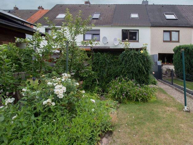 Reihenmittelhaus zum Kauf 238.000 € 5 Zimmer 90,3 m² 141,3 m² Grundstück Neu Wulmstorf 21629