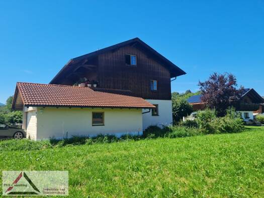 Mehrfamilienhaus zum Kauf 1.300.000 € 8 Zimmer 274 m² 868 m² Grundstück Bernau Bernau am Chiemsee 83233