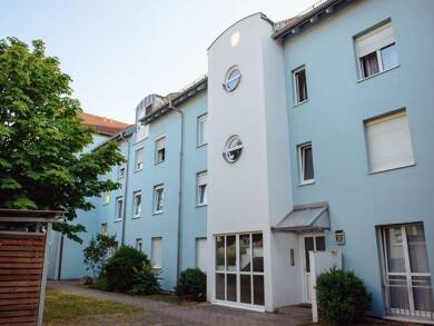Wohnung zur Miete 282 € 2 Zimmer 37 m² Dachgeschoss, 3. Geschoss frei ab 01.10.2025 Mosacherweg 21 Amberg Amberg 92224