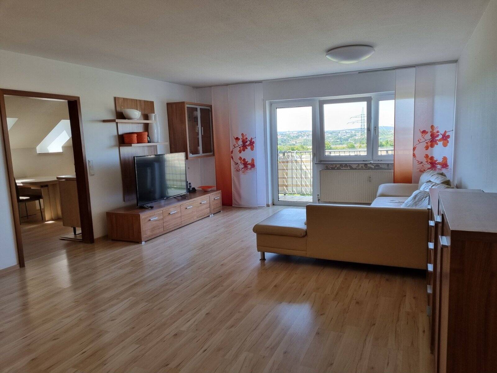 Wohnung zum Kauf 299.000 € 4 Zimmer 114 m²<br/>Wohnfläche 5.<br/>Geschoss Rottendorf 97228