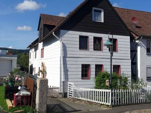 Bauernhaus zum Kauf 64.400 € 5 Zimmer 146 m² 1.140 m² Grundstück Neumorschen Morschen 34326