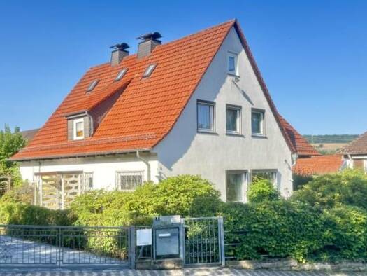Einfamilienhaus zum Kauf 295.000 € 10 Zimmer 212 m² 832 m² Grundstück frei ab sofort Melsungen 34212