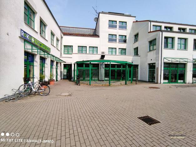 Laden zur Miete 880 € 110 m² Verkaufsfläche Reudener Straße 83 B Wolfen Bitterfeld-Wolfen 06766