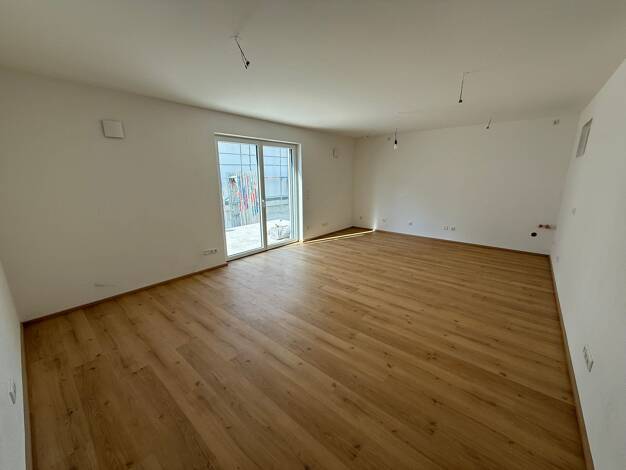 Terrassenwohnung zur Miete - Neubau 685 € 2 Zimmer 68,5 m² EG frei ab sofort Schloßbreite 23 Straß Burgheim 86666