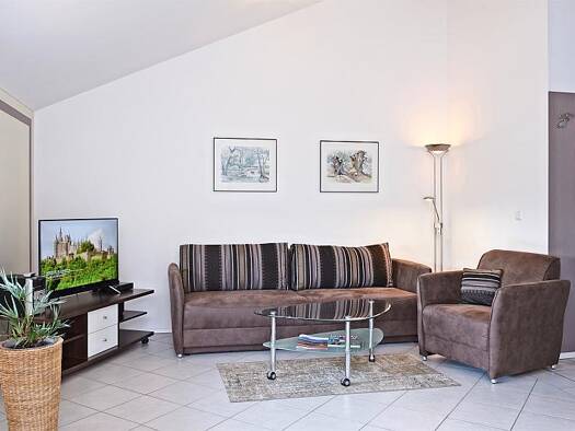Wohnung zur Miete auf Zeit 1.350 € 2 Zimmer 50 m² frei ab 01.01.2027 Bad Endorf Bad Endorf 83093