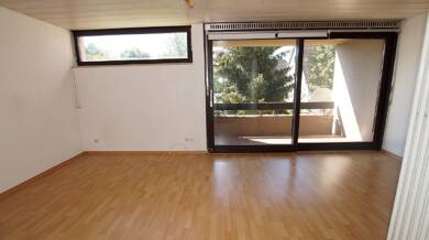 Wohnung zur Miete 340 € 1 Zimmer 31 m² 1. Geschoss frei ab 01.08.2025 Planungsbezirk 127 Straubing 94315