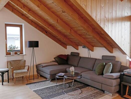 Wohnung zur Miete 950 € 2 Zimmer 69,5 m² Geschoss 3/4 frei ab 01.06.2026 Aising Rosenheim 83026