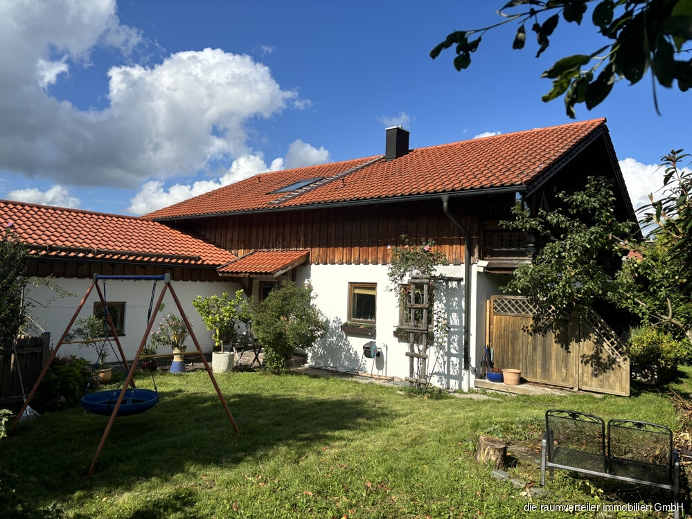 Einfamilienhaus zum Kauf 969.000 € 5 Zimmer 170 m²<br/>Wohnfläche 761 m²<br/>Grundstück Bad Feilnbach 83075