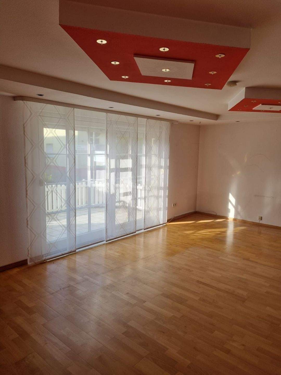 Immobilie in Kehl - Einfamilienhaus mit Dachterrasse in ruhiger Wohngegend - Bild 4