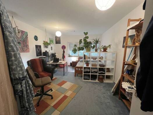 Wohnung zur Miete 2.100 € 4,5 Zimmer 170,5 m² 1. Geschoss frei ab 01.10.2026 Zähringen Nord 79108