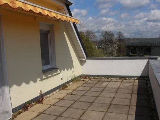 Wohnung zur Miete 678 € 2,5 Zimmer 69 m² Geschoss -1/1 frei ab 01.11.2026 Meißner Straße 32 Niederwartha Dresden 01156