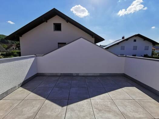 Terrassenwohnung zur Miete 932 € 3 Zimmer 81 m² frei ab sofort Hirten Burgkirchen an der Alz 84508