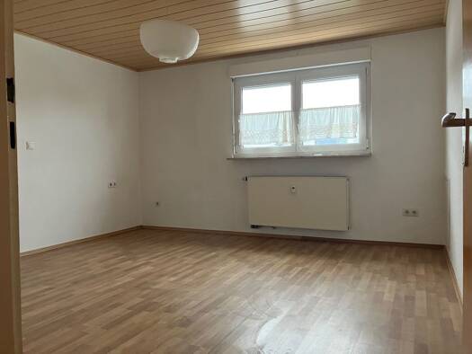 Wohnung zur Miete 820 € 3 Zimmer 74 m² Geschoss 2/3 frei ab 01.02.2026 Unterriexingen Markgröningen 71706