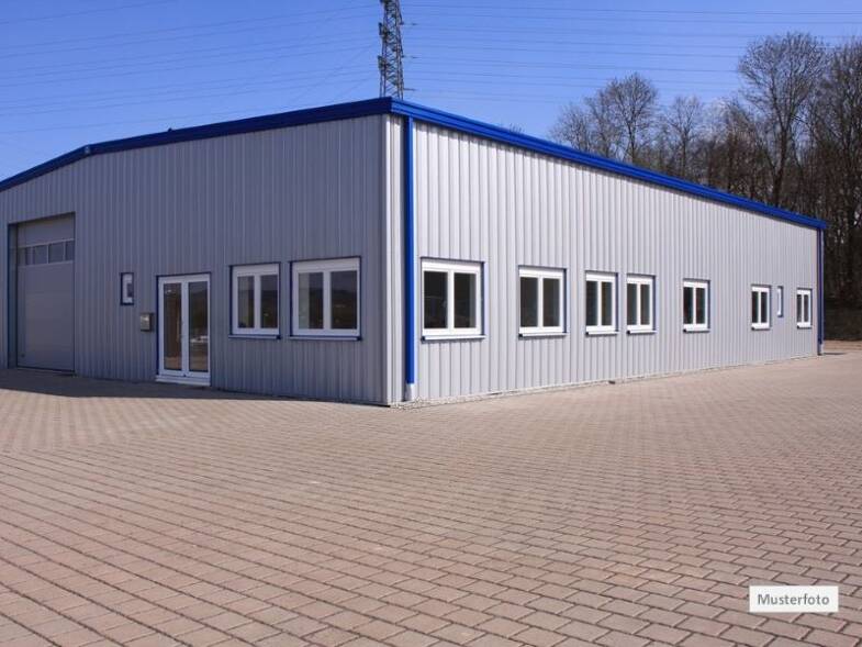 Immobilie zur Zwangsversteigerung provisionsfrei als Kapitalanlage geeignet 510.000 € 1.439 m² 1.439 m² Grundstück Steinbühl Nürnberg 90443