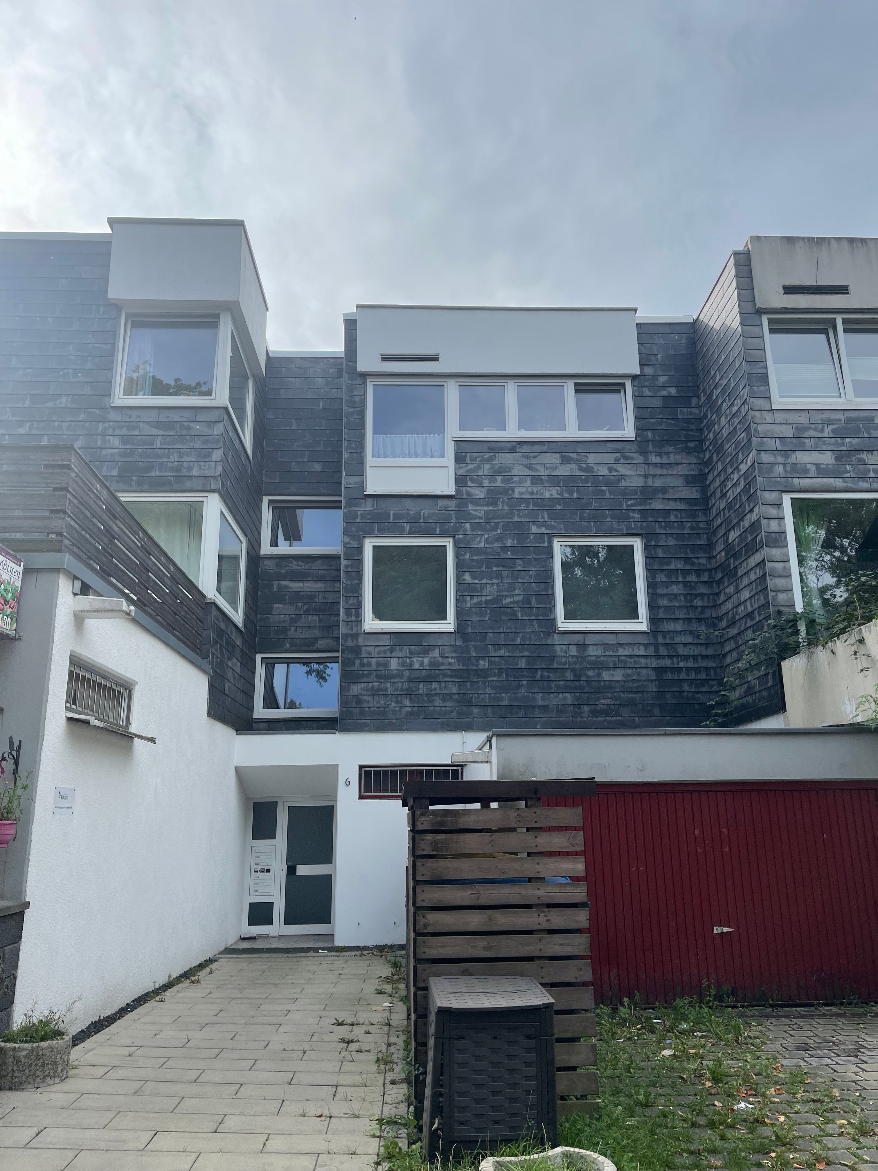 Wohnung zum Kauf 145.000 € 3 Zimmer 90 m²<br/>Wohnfläche 1.<br/>Geschoss Sandheide Erkrath 40699