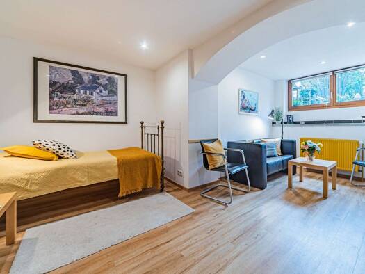 Wohnung zur Miete auf Zeit 920 € 1 Zimmer 40 m² frei ab sofort Höchst West 65929