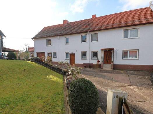 Einfamilienhaus zum Kauf 150.000 € 12 Zimmer 240 m² 1.250 m² Grundstück Weidenhausen Meißner 37290