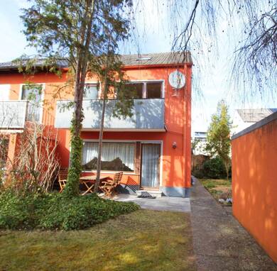 Doppelhaushälfte zum Kauf 449.000 € 6 Zimmer 140 m² 280 m² Grundstück frei ab sofort Buchackerstraße 28 Zirndorf Zirndorf 90513