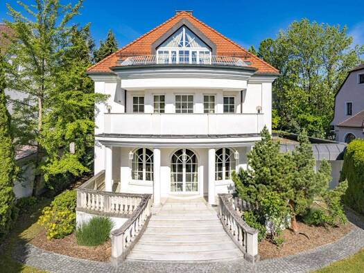 Einfamilienhaus zum Kauf 9.970.000 € 7 Zimmer 341 m² 621 m² Grundstück München 81925