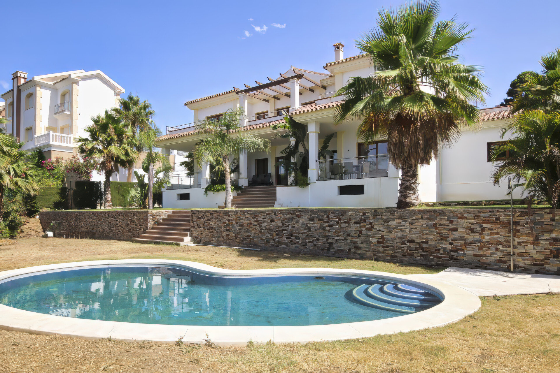 Villa zum Kauf 1.350.000 € 5 Zimmer 413 m²<br/>Wohnfläche 931 m²<br/>Grundstück Mijas Costa 29649