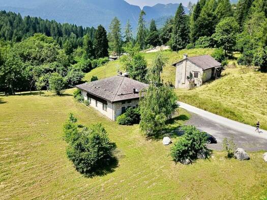 Gastronomie/Hotel zum Kauf 590.000 € Castello Tesino 38053