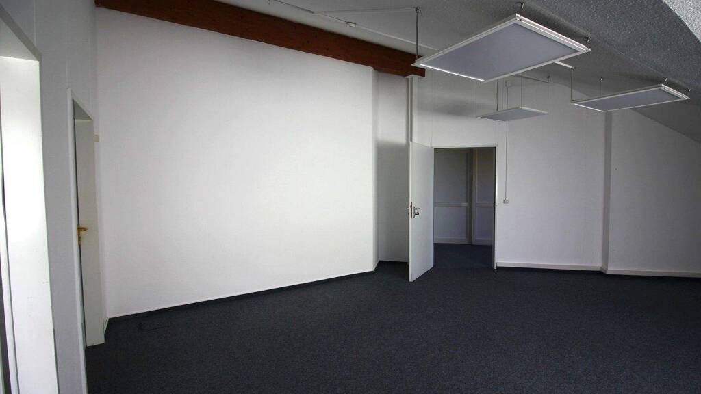 Bürofläche zur Miete provisionsfrei 682 € 3 Zimmer 53,1 m² Bürofläche Lise-Meitner-Str. 1-7 Raisdorf Schwentinental 24223