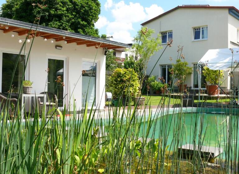 Stadthaus zum Kauf 1.485.000 € 8 Zimmer 306 m²<br/>Wohnfläche 650 m²<br/>Grundstück Bad Vilbel Bad Vilbel 61118