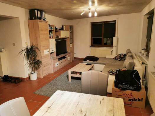 Wohnung zur Miete 560 € 2 Zimmer 58 m² Geschoss 1/2 frei ab sofort Sickershausen Kitzingen 97318