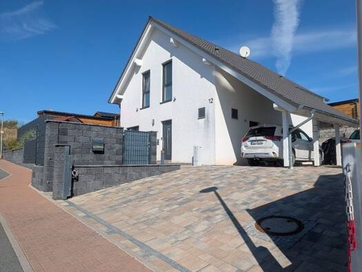 Einfamilienhaus zur Miete 1.600 € 7 Zimmer 135 m² 756 m² Grundstück frei ab 01.02.2027 Meimbressen Calden 34379