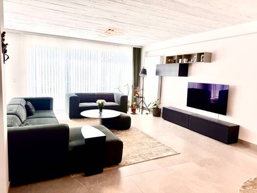 Maisonette zur Miete 2.700 € 4,5 Zimmer 200 m² Geschoss EG/1 frei ab 01.10.2026 Wiemelhausen Bochum 44797